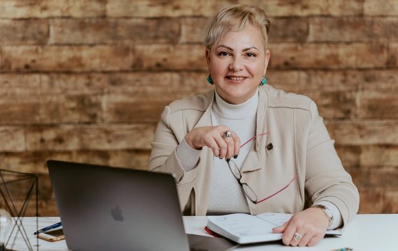 Arbeit und Beschäftigung