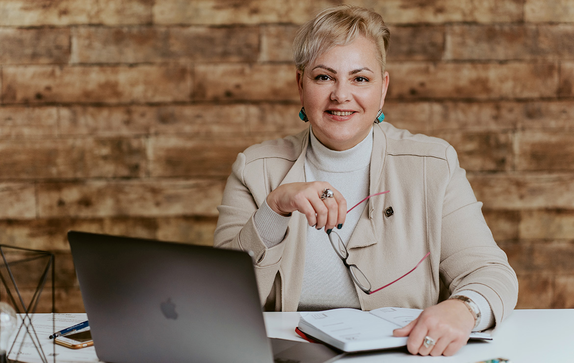 العمل و التوظيف